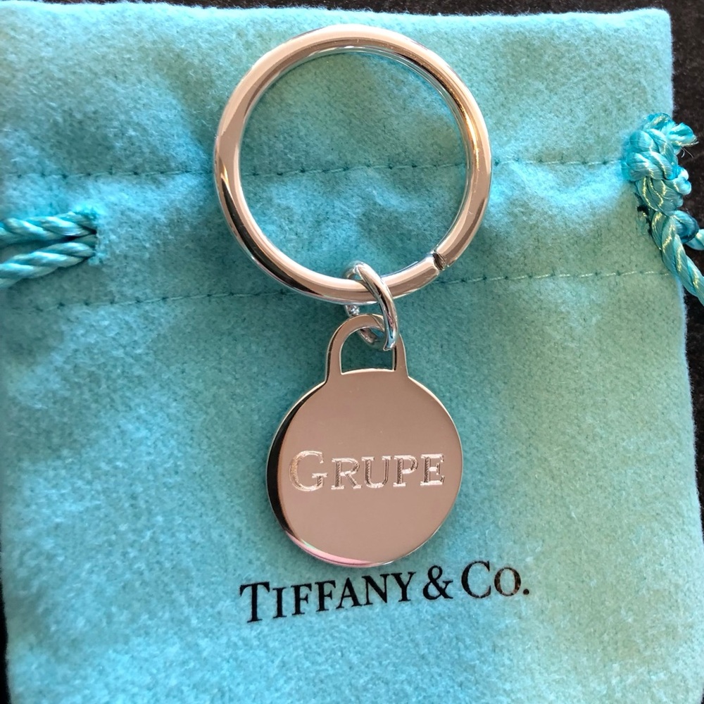Tiffany & Co. Silver Key & Card Holder - Picture 3 of 8